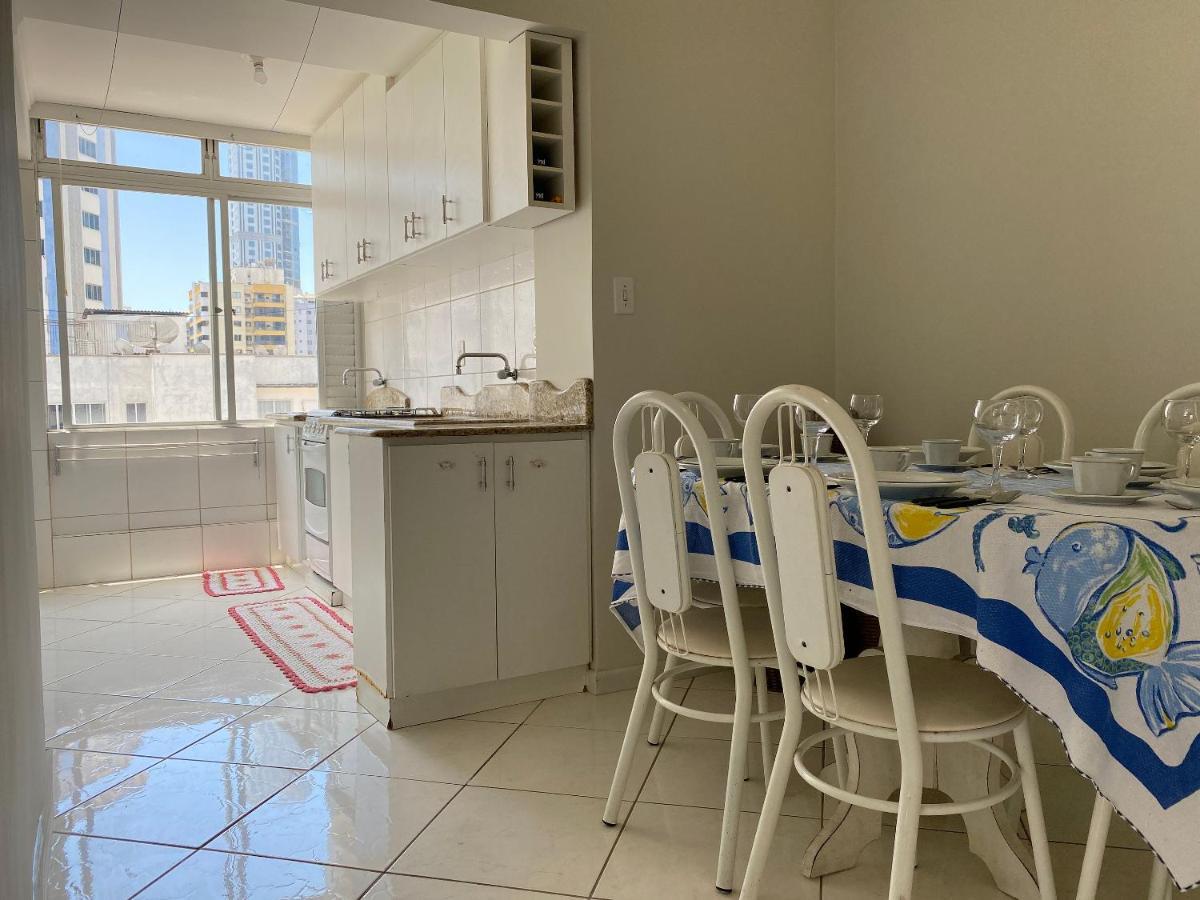 Apartament Jgd94 - Ao Lado Do Calcadao, Climatizado, Wi-Fi Balneário Camboriú Zewnętrze zdjęcie