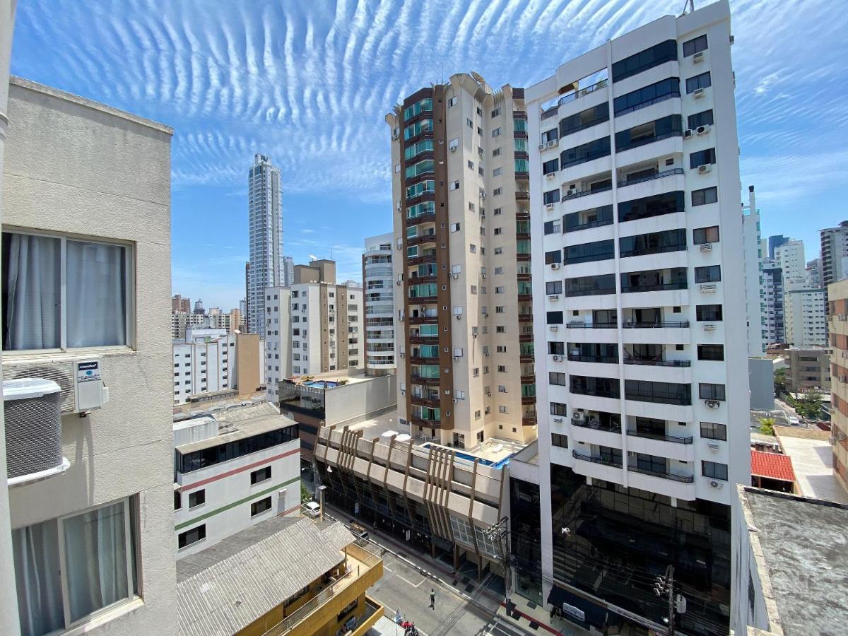 Apartament Jgd94 - Ao Lado Do Calcadao, Climatizado, Wi-Fi Balneário Camboriú Zewnętrze zdjęcie
